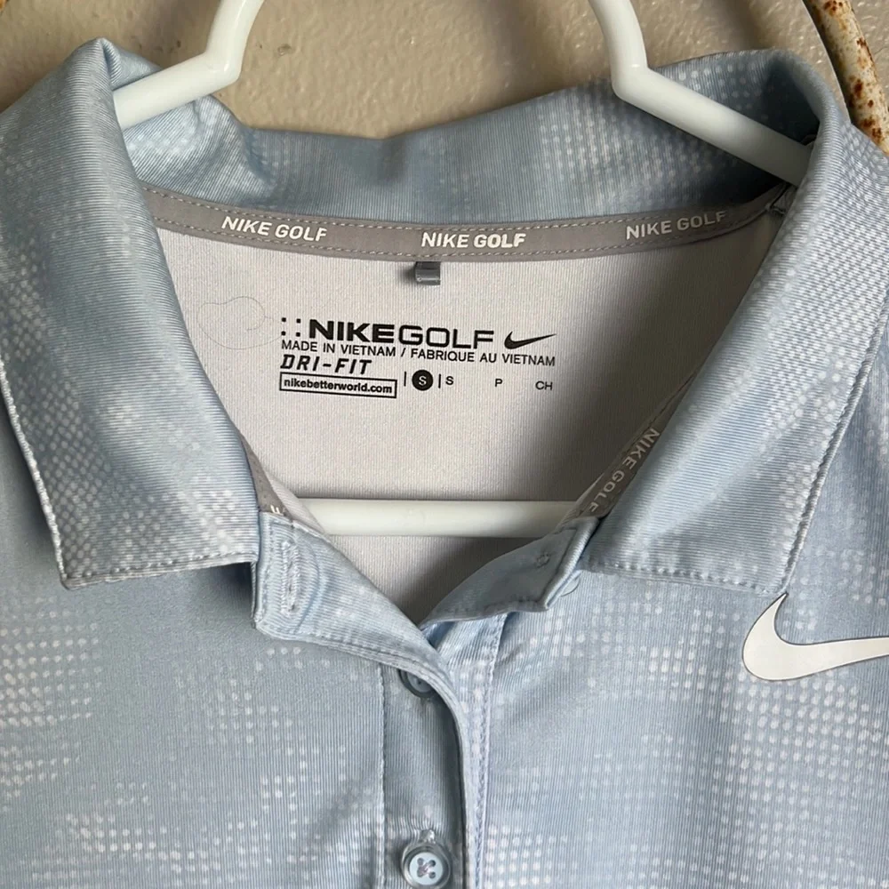 NIKE GOLF. DRI-FIT WOMENS SIZE S